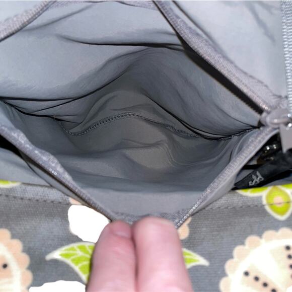 Petunia Pickle Bottom Abundance Boxy Backpack Convertible Diaper Bag - Picture 5 of 13